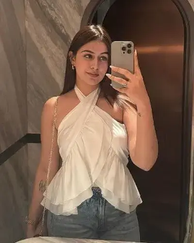 Call Girl Munirka